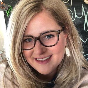 Meet your Posher, Erica